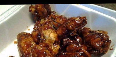 Wing Slingers food