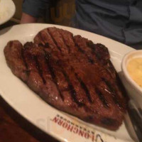 Longhorn Steakhouse food