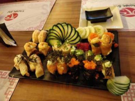 Tanabe San Sushi E Hamburgueria food