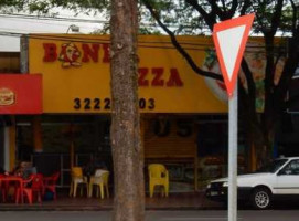 Bonna Pizza food