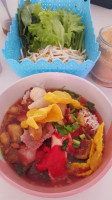 ร้านก๋วยเตี๋ยวยายหมำ food