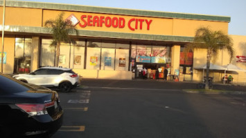 Seafood City Supermarket(cerritos) outside