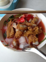 ก๋วยเตี๋ยวเจ๊บ๊วย food