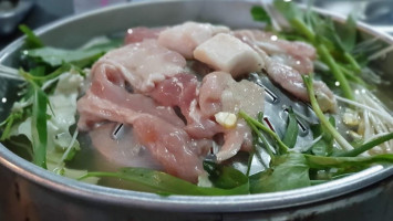 ร้านลำโขงหมูกะทะบุฟเฟ่ต์ food