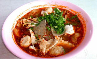 ร้านก๋วยเตี๋ยว สวนป่าด่านขุนทด food