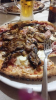 Pizzeria Milu food