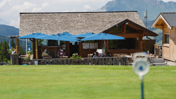 Le Chalet Du Golf food