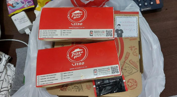 Pizza Hut 1150 Phetchabun พิซซ่าฮัท สาขาเพชรบูรณ์ outside