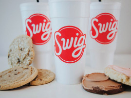 Swig food