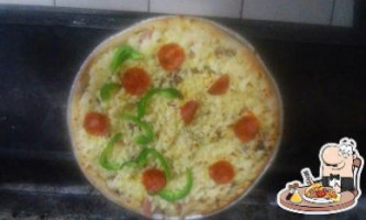 La Buena Pizza food