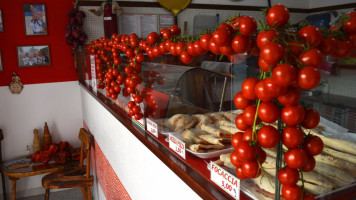 Pizzeria Pulcinella food