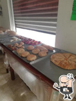 Panaderia Marilyn Y Pizzeria food