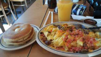 Adam Ahmed Investments, LLC IHOP 3142 food