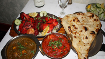 Bishopton Spicey Tandoori food