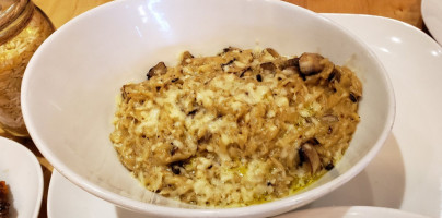 Orzo Restaurant food