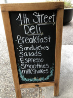 4th Street Market Deli outside