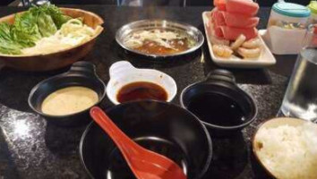 Muu Shabu food