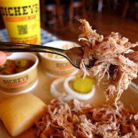 Dickey's Barbecue Pit food