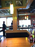 Applebee's inside