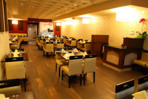 Pardis Persian Grill inside