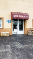 Hostal Virgen Del Viso outside