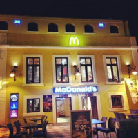 Mcdonald's inside