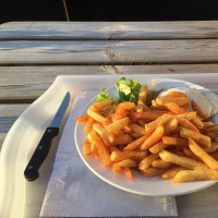 Pom Frites food