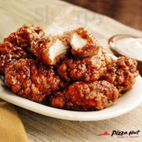 Pizza Hut food