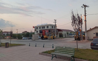 Han Kıraathanesi outside