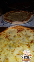 Pizzeria America food