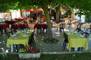 Auberge De La Gimone food