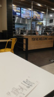 Debonairs' Pizza Broadhurst inside