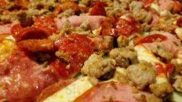 Boulevard Pizza food