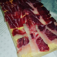 Patapinsa La Jamoneria food