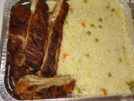 Elmora Barbecue food