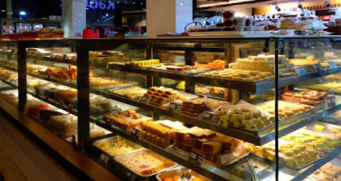 Kabooz Bakes Eateries food