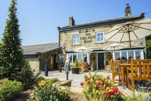 The Nelson Inn outside