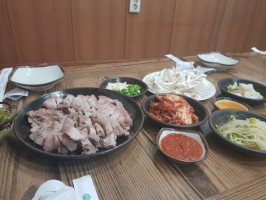 동성칼국수 food