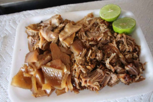 Carnitas La Yorka food