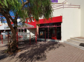 Kfc Albufeira outside