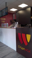 Sushi Wok inside