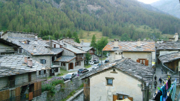 Laghi Blu food