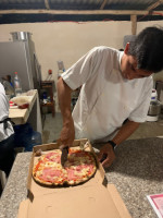 Pizzería El Nonno outside