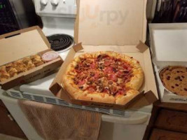 Pizza Hut food