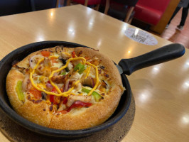 Pizza Hut Sintra food