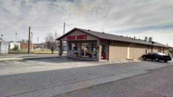 Square Donuts outside