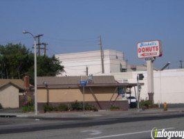 Mitchell's Donuts food