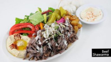 Shawarma Des Lauriers food