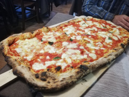 Pizzeria D'asporto La Vecchia Napoli food