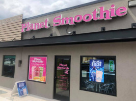 Planet Smoothie food